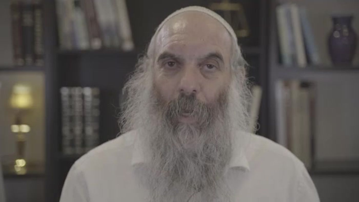 הרב יהושע שפירא חושף למי יצביע בבחירות