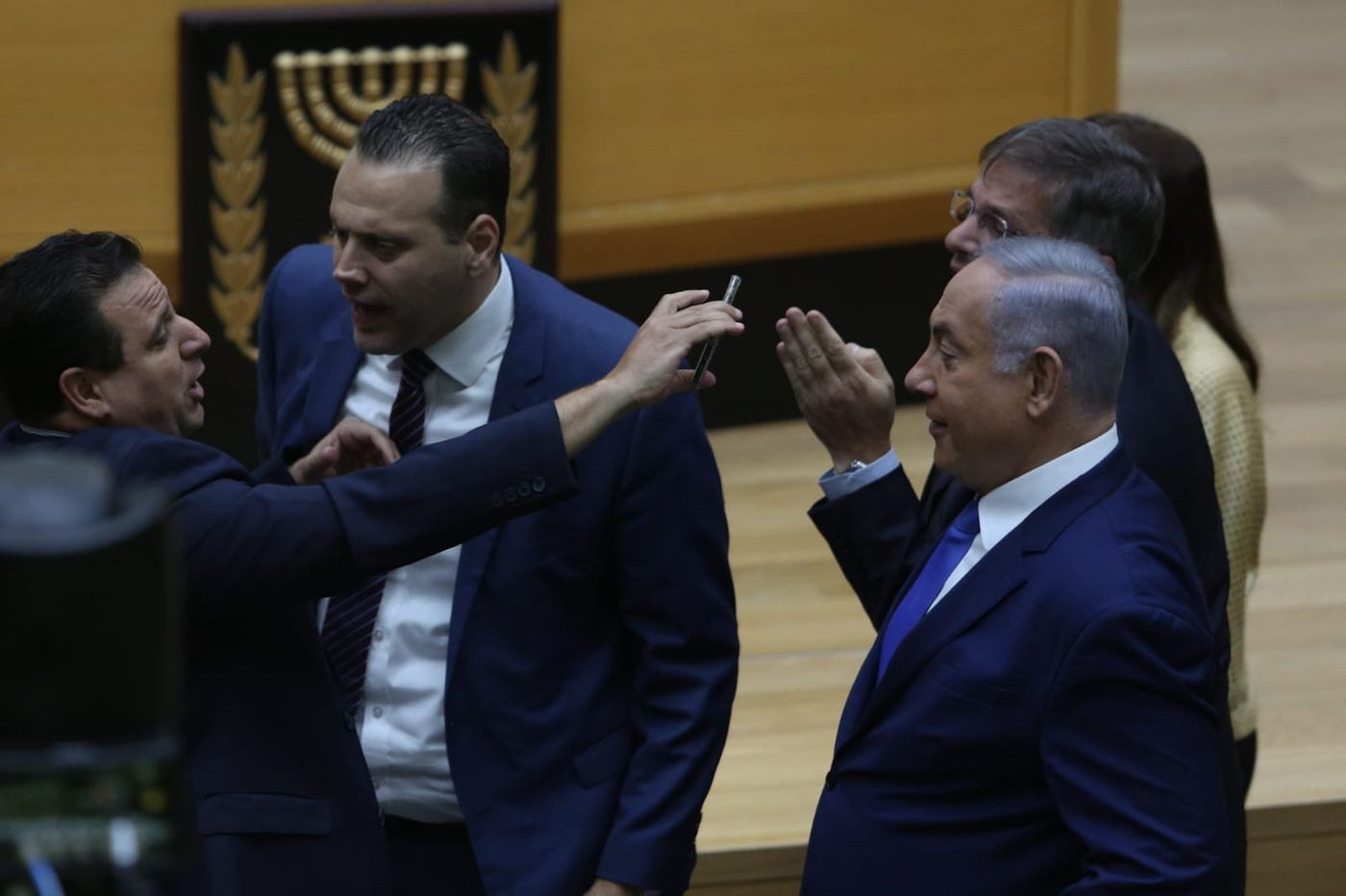 כמעט מכות במליאה: איימן עודה מול חברי הליכוד. צפו