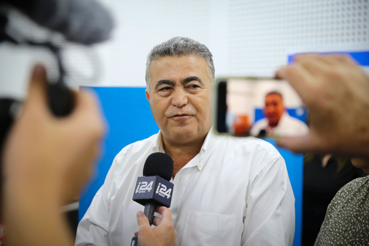 לא מוותר: ההצעה המפתה של נתניהו לעמיר פרץ