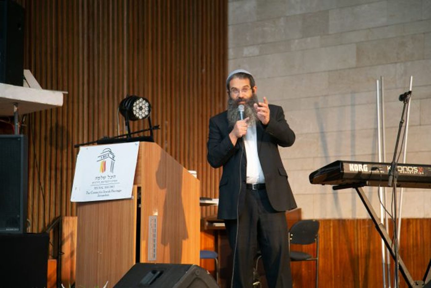 הרב יהונתן אורן.