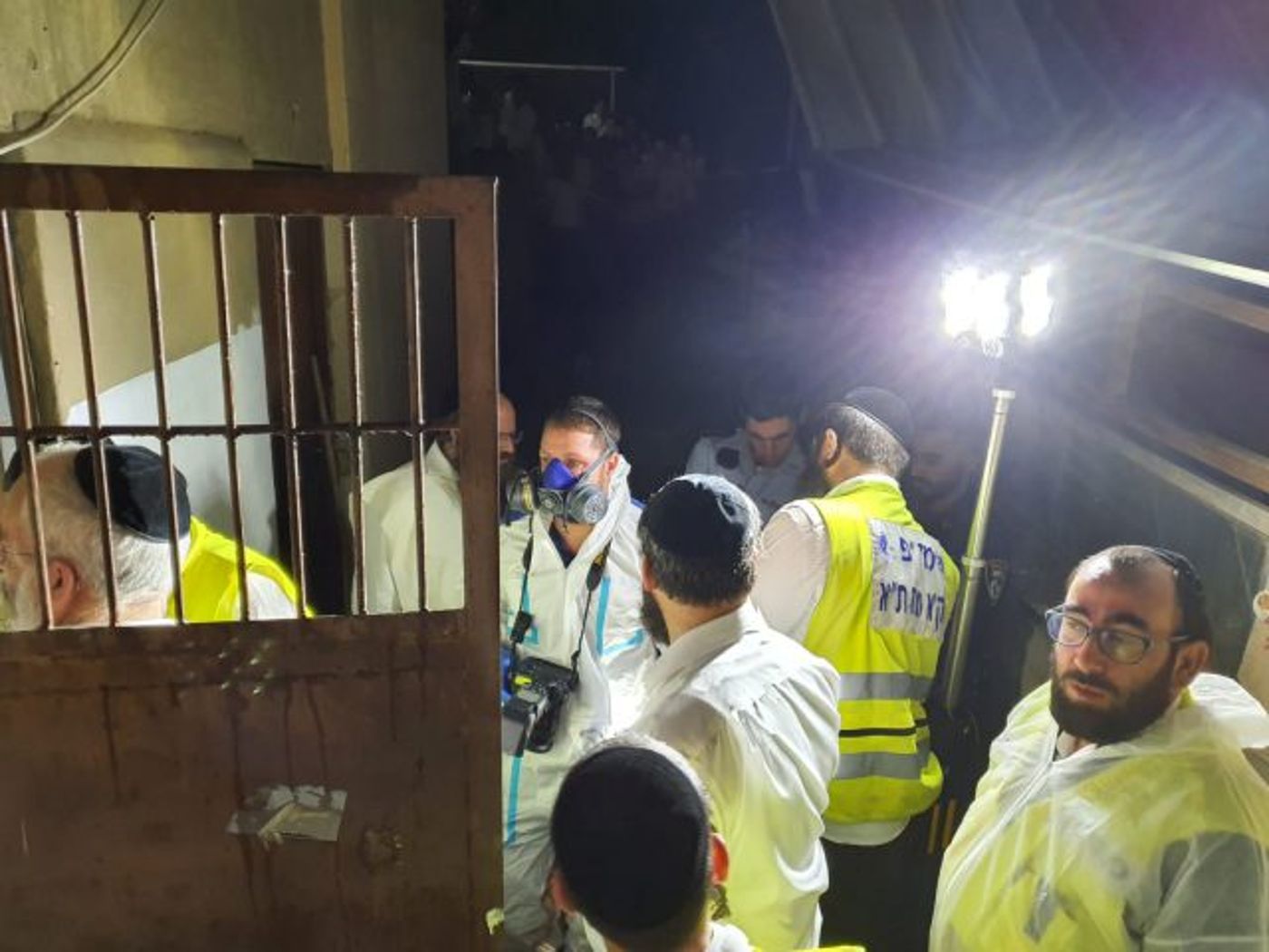 מתנדבי זק"א ת"א מטפלים בגופה