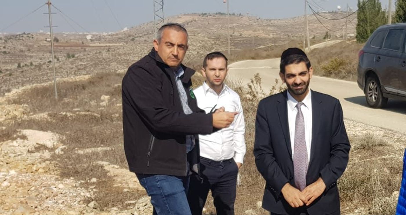 לקראת הסדרת עפרה: ח"כ מלכיאלי סייר ביישוב