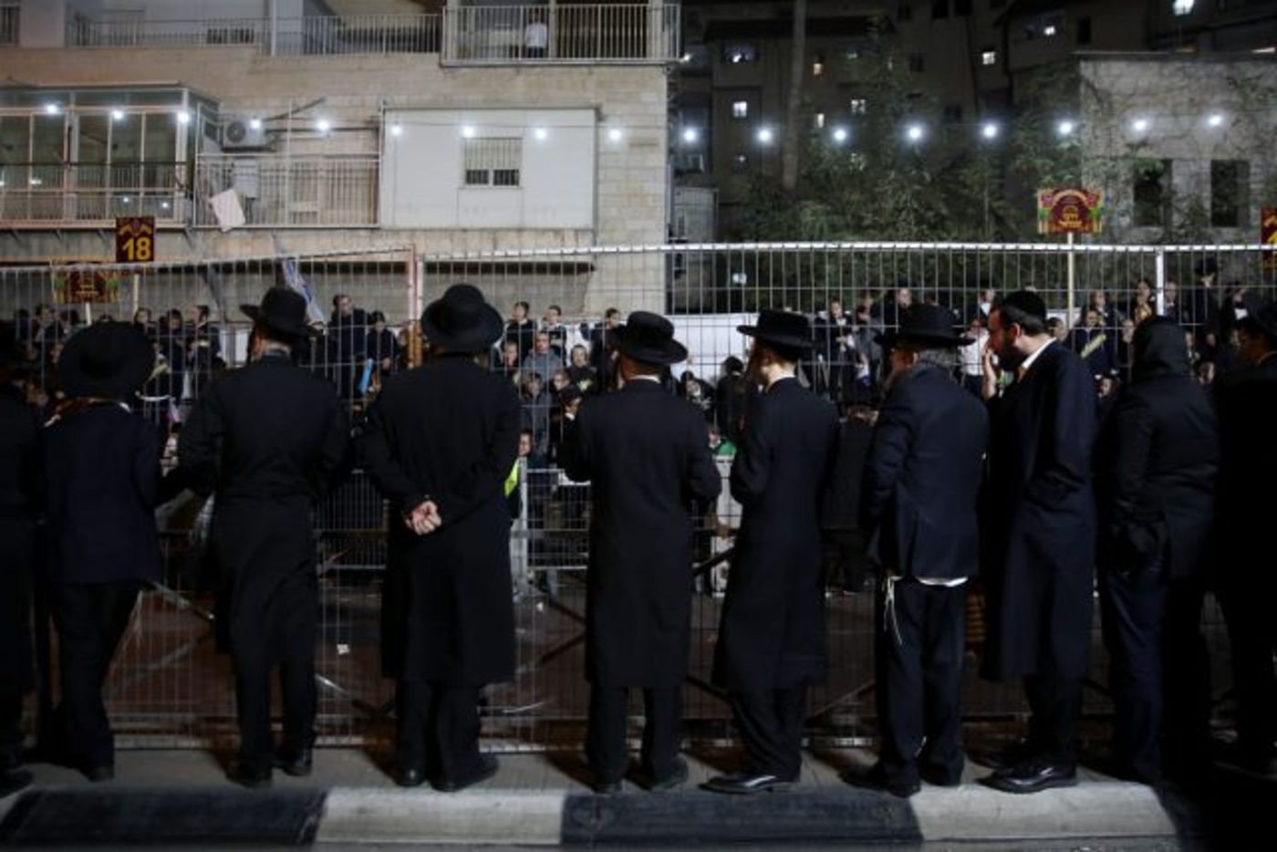 צפו: אלפים קיבלו את האדמו"ר האנטי ציוני בירושלים