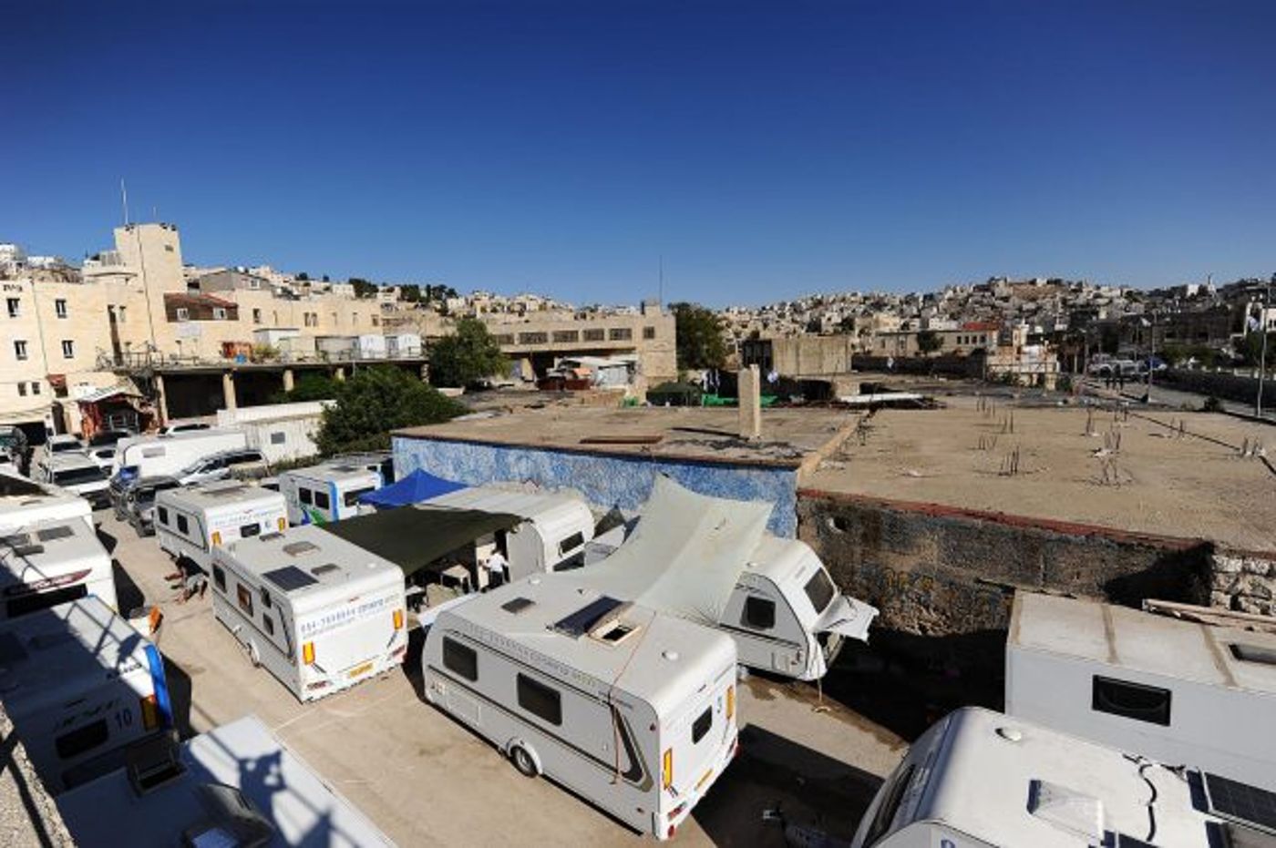ההכנות לשבת חיי שרה בחברון בעיצומן