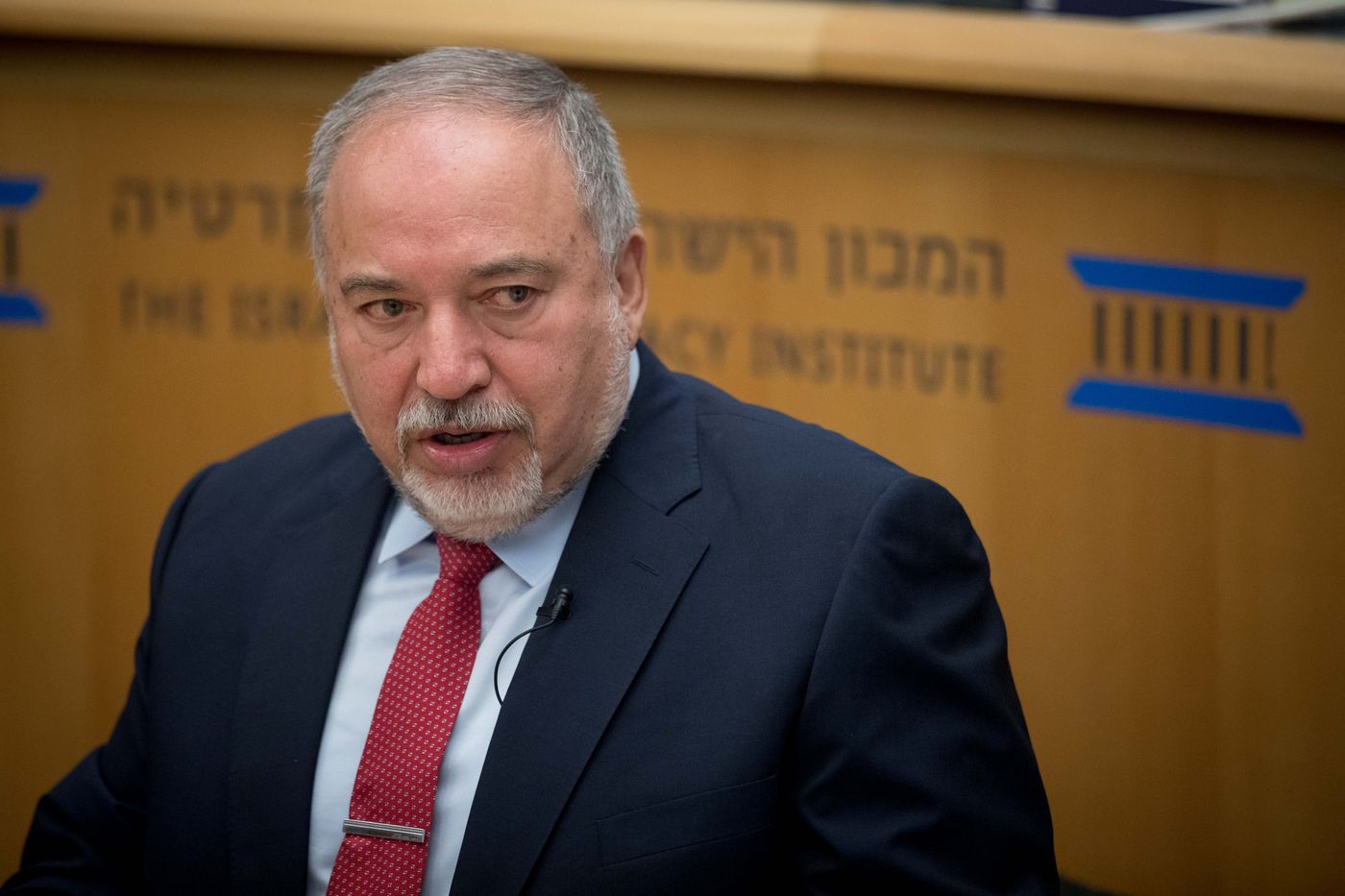 ליברמן: "נתניהו מכר את הציבור החילוני לחרדים"