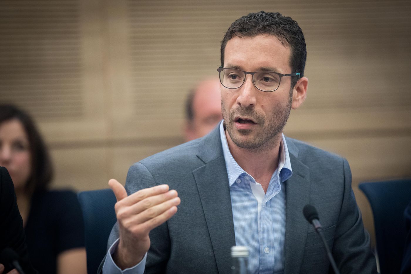 השר איציק שמולי