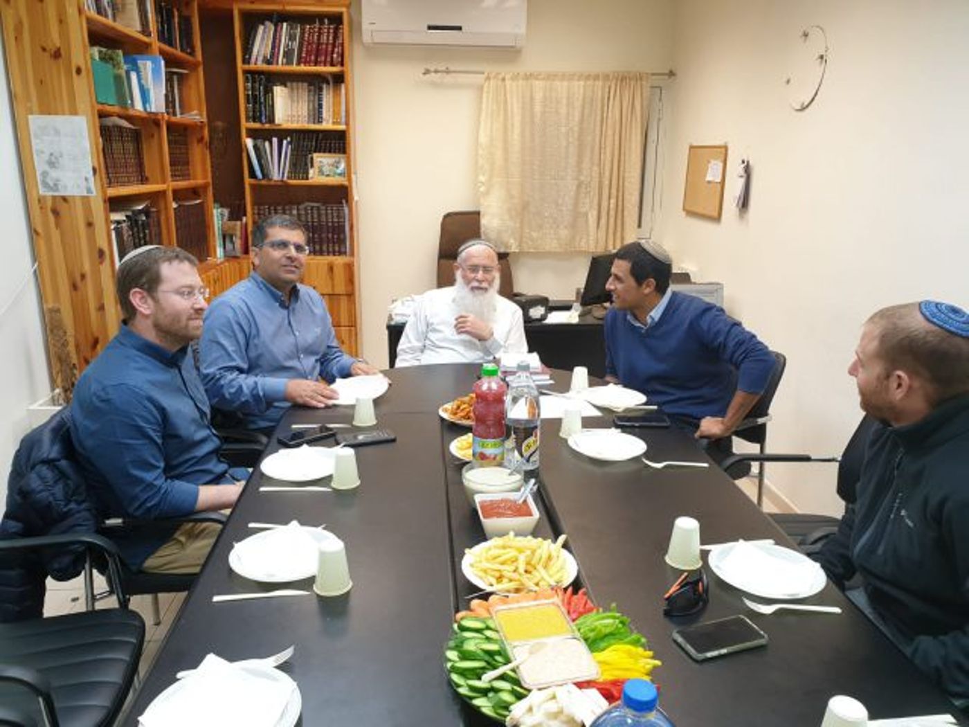 באיחוד הלאומי מקדמים: קריאה לאחדות מצד רבנים