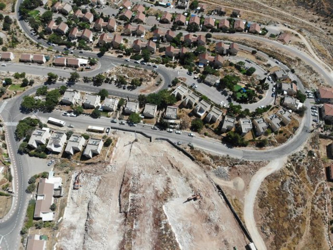 אלון מורה: איכות חיים בגב ההר