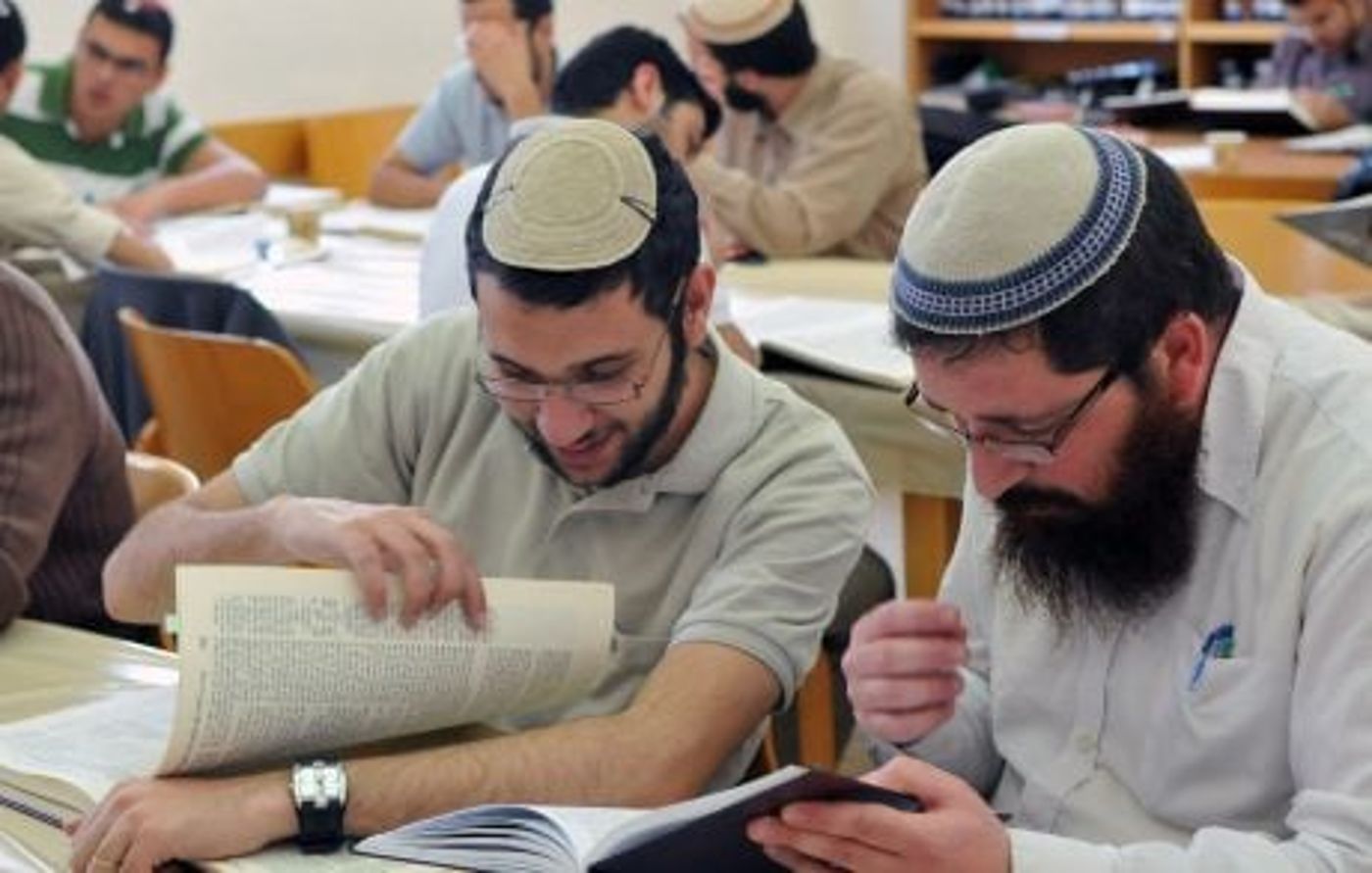 במקום הדף היומי: בואו נחזיר עטרה ליושנה באמת