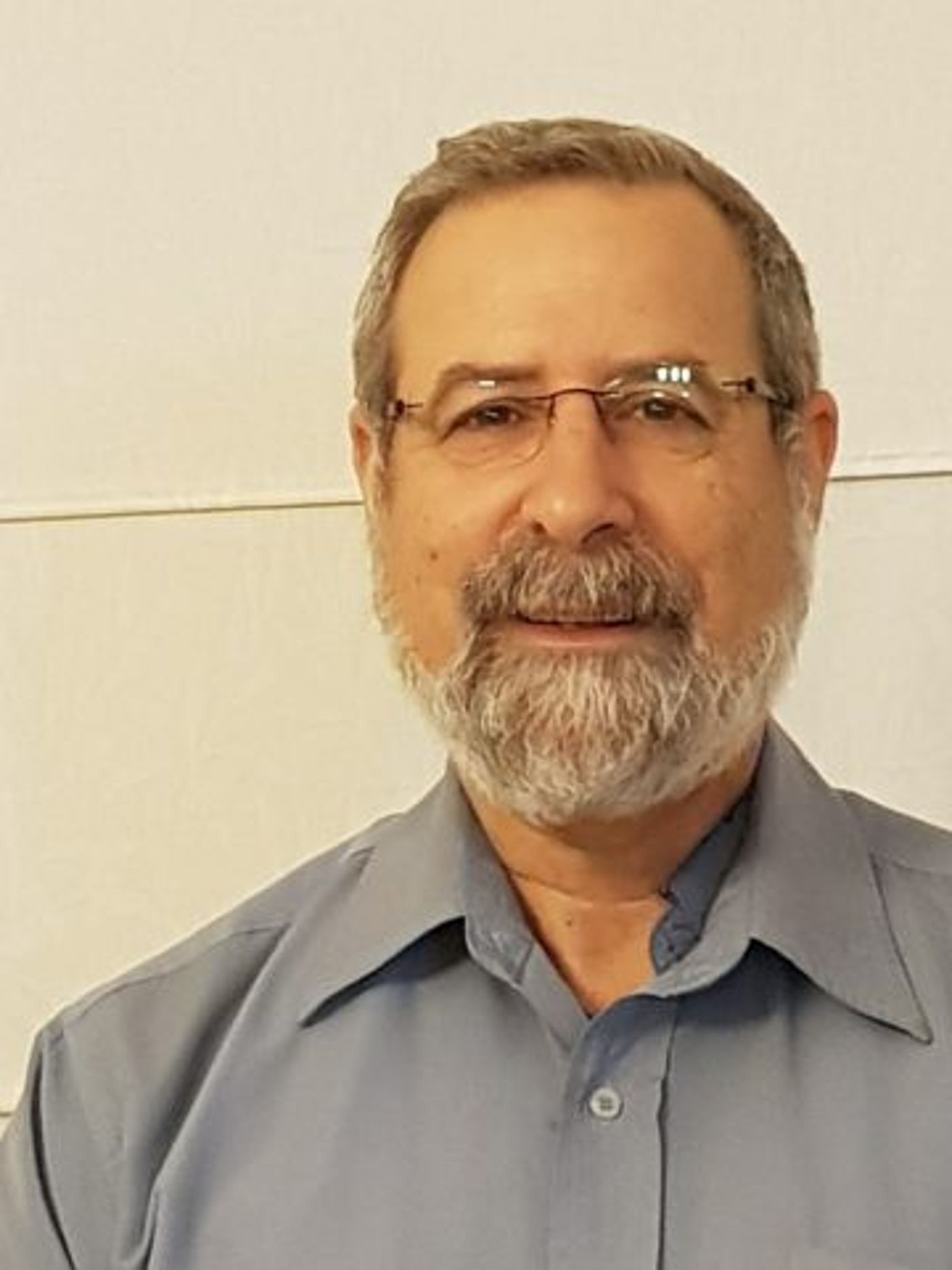 הרב צבי במברגר, מנכ"ל עמינדב.