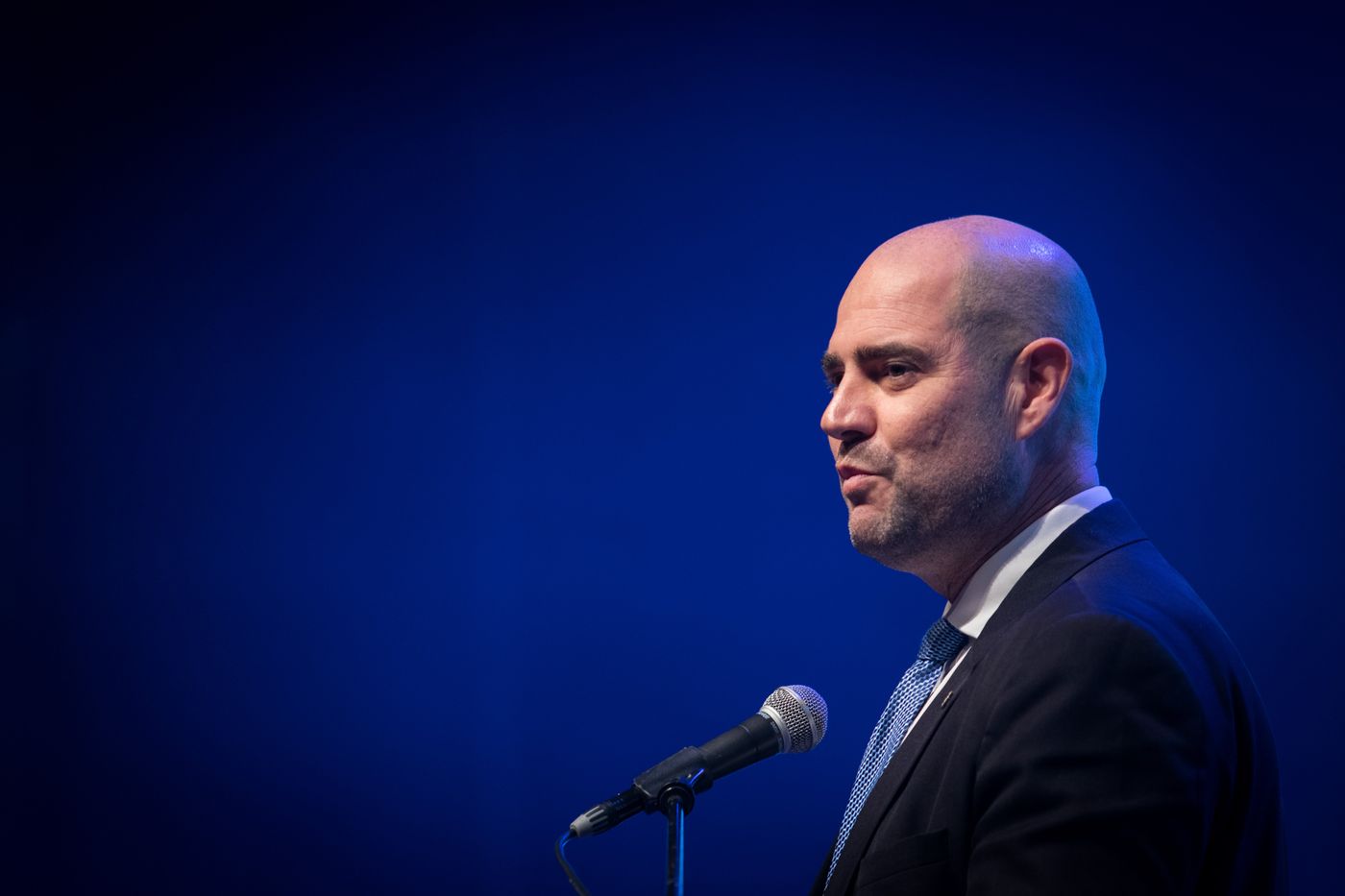 שר המשפטים על גנץ: זה שלטון הפקידים והמשפטנים