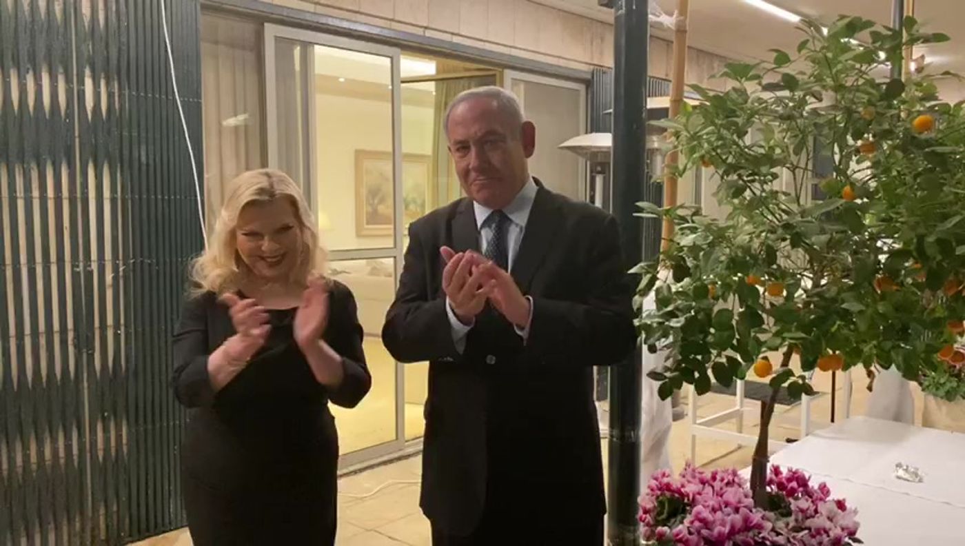 מוחאים כפיים: ישראל מצדיעה לצוותים הרפואיים
