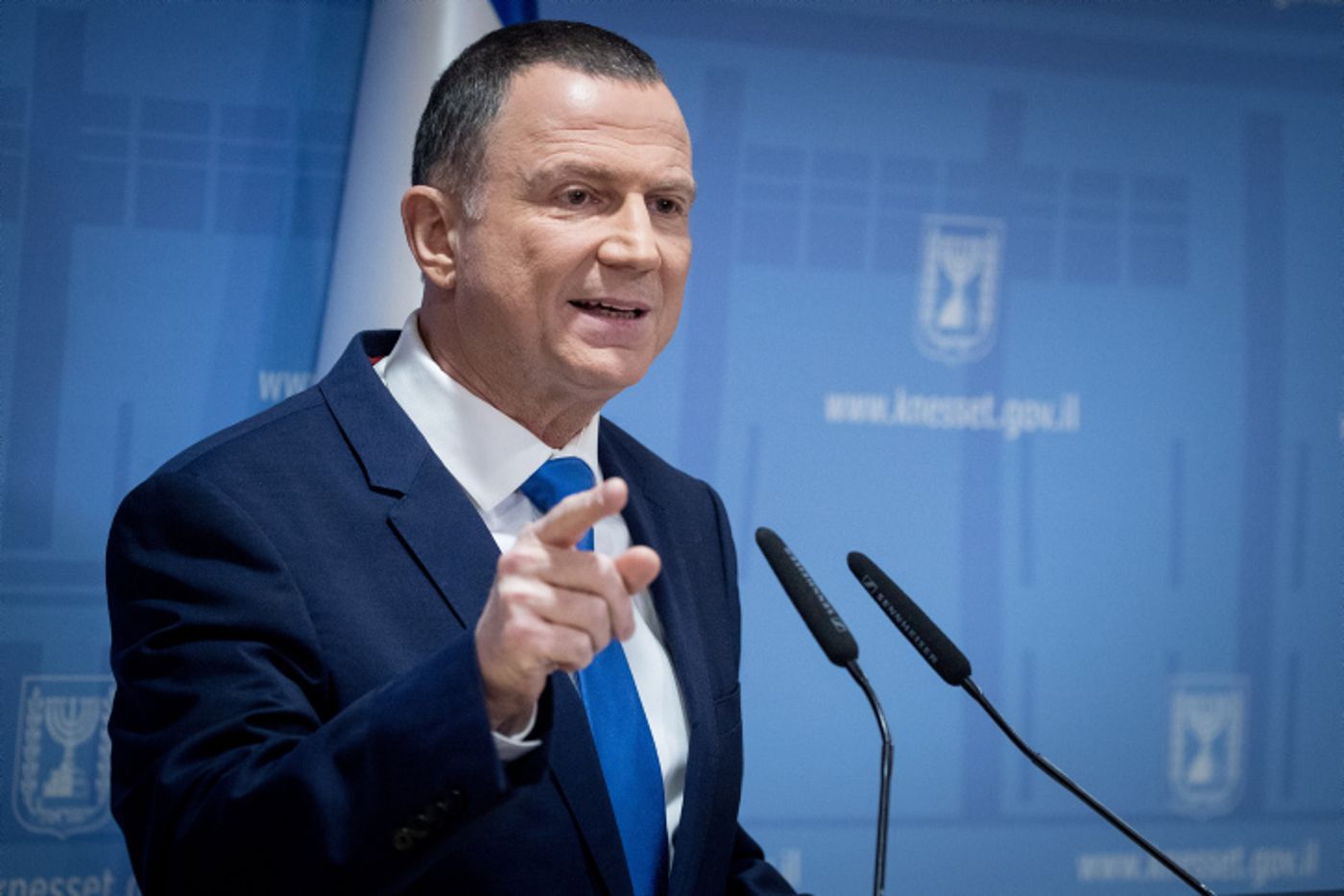יולי אדלשטיין מונה לשר הבריאות