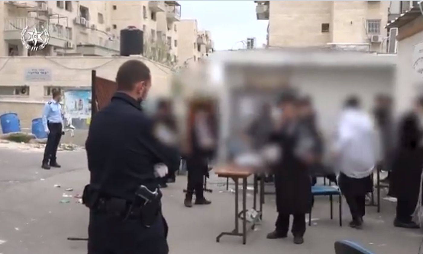 בית שמש: נעצר חשוד שירק על שוטרת בעת האכיפה