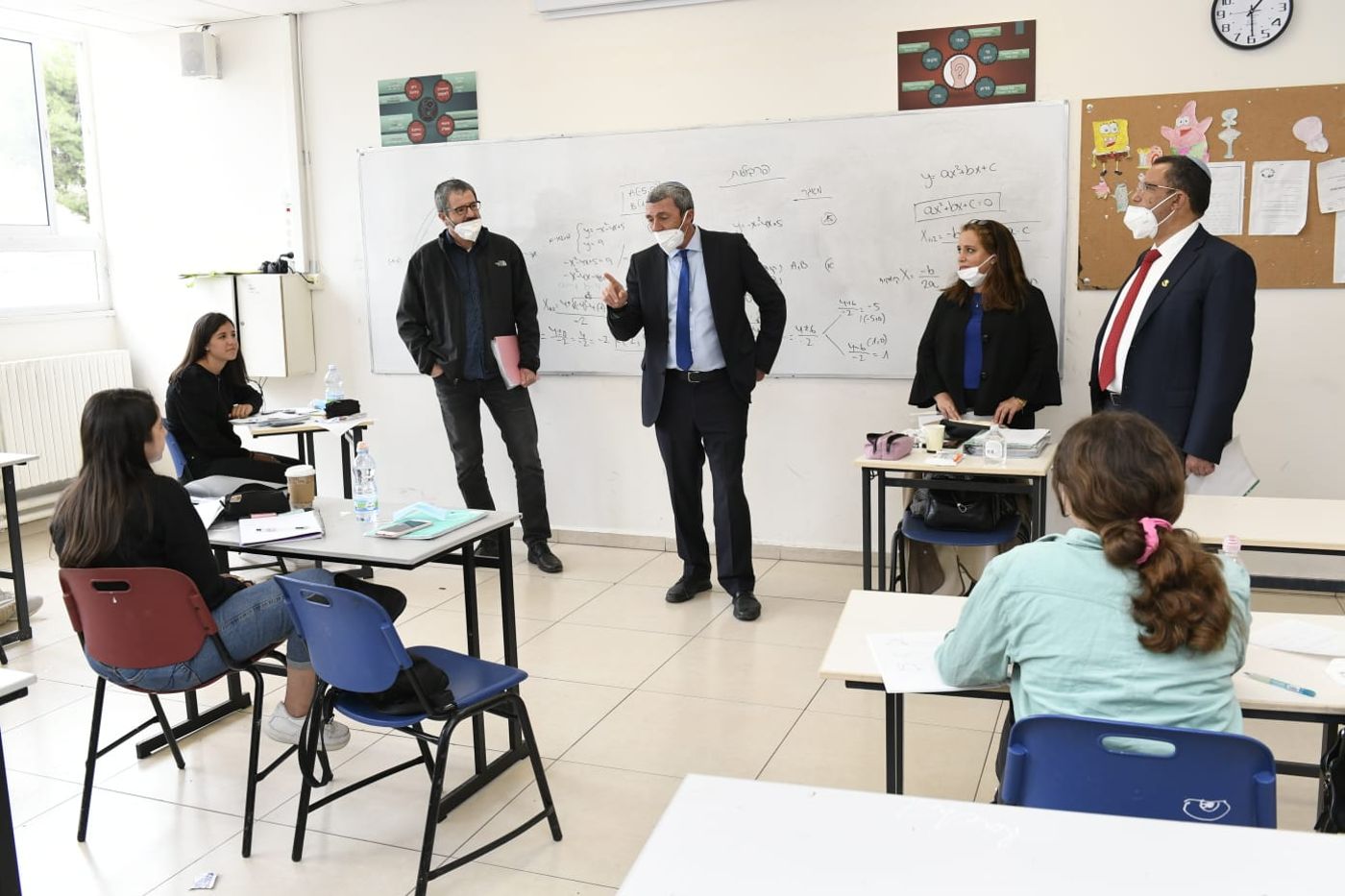 "רואים חשיבות עליונה בהחזרת הילדים ללימודים"