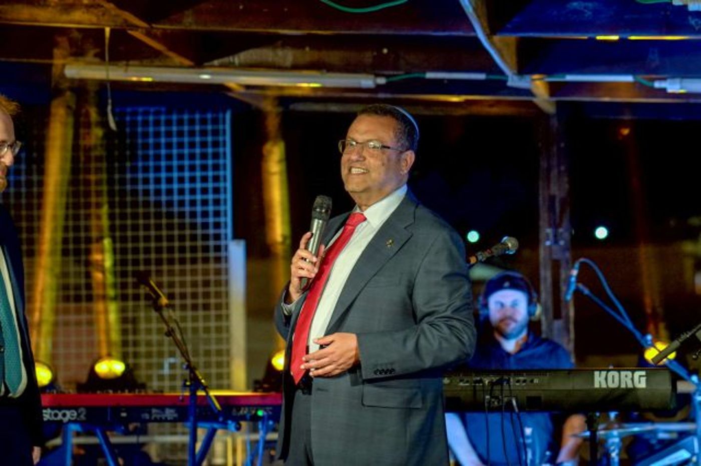 אלפי צופים מהבית בהדלקה בירושלים | כך זה היה, צפו: