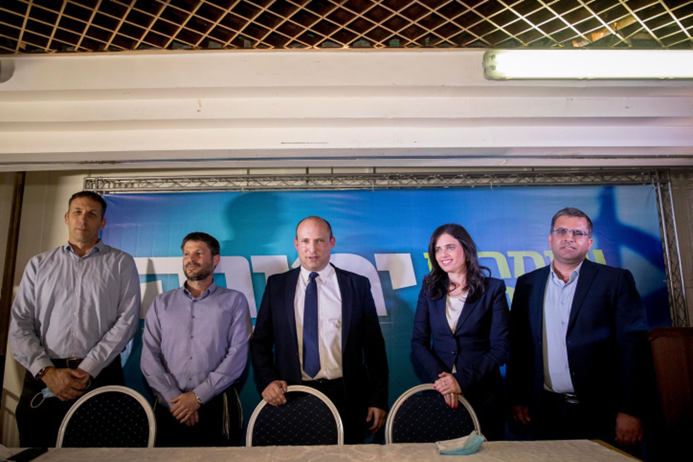 רצינו יד על ההגה, קיבלנו 5 כסאות באופוזיציה
