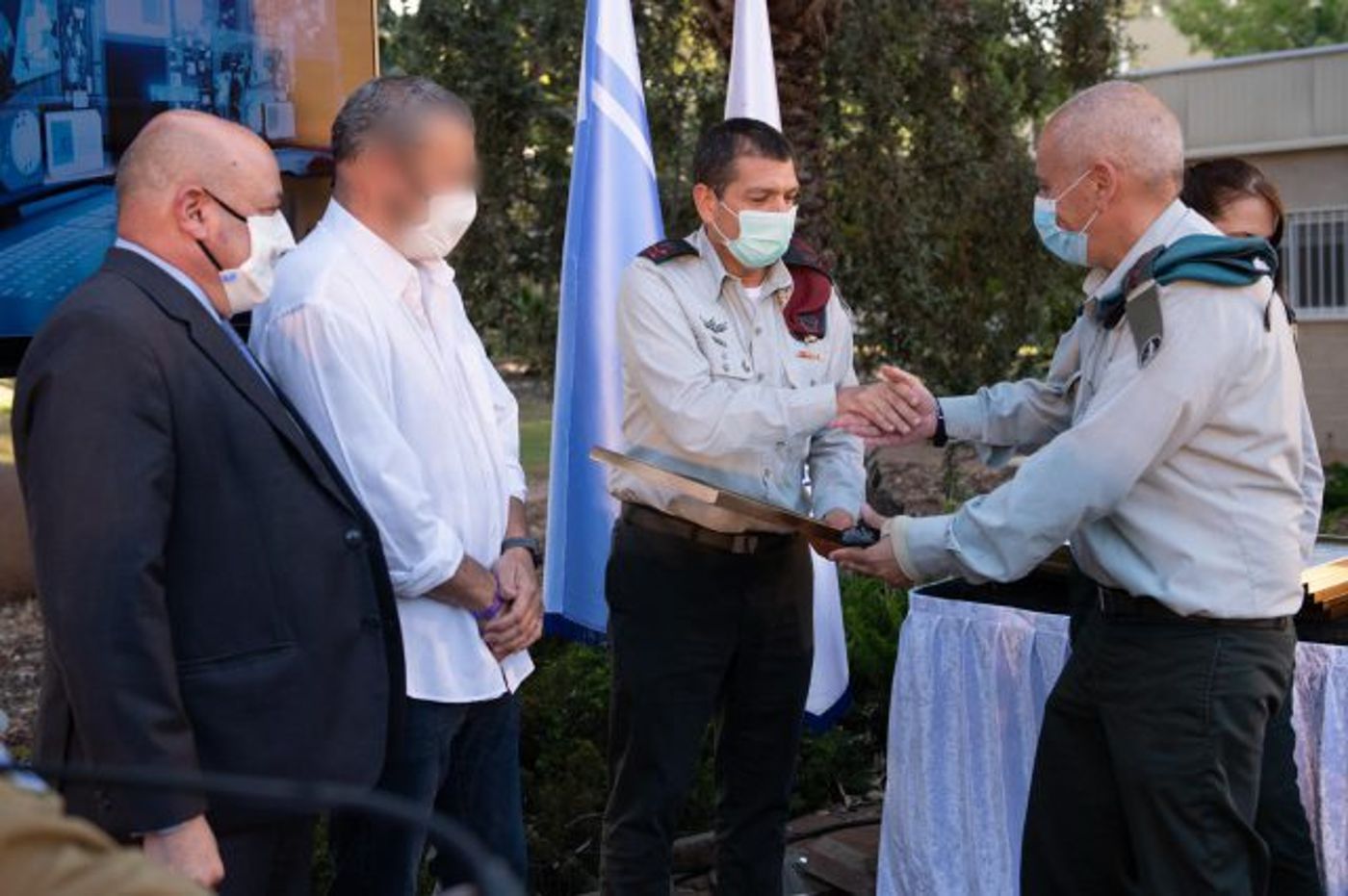 "זה היה מרשים בכל קנה מידה", חלוקת תעודות