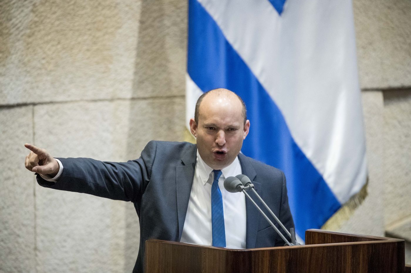 צפו: "נאום הלחם" של נפתלי בנט