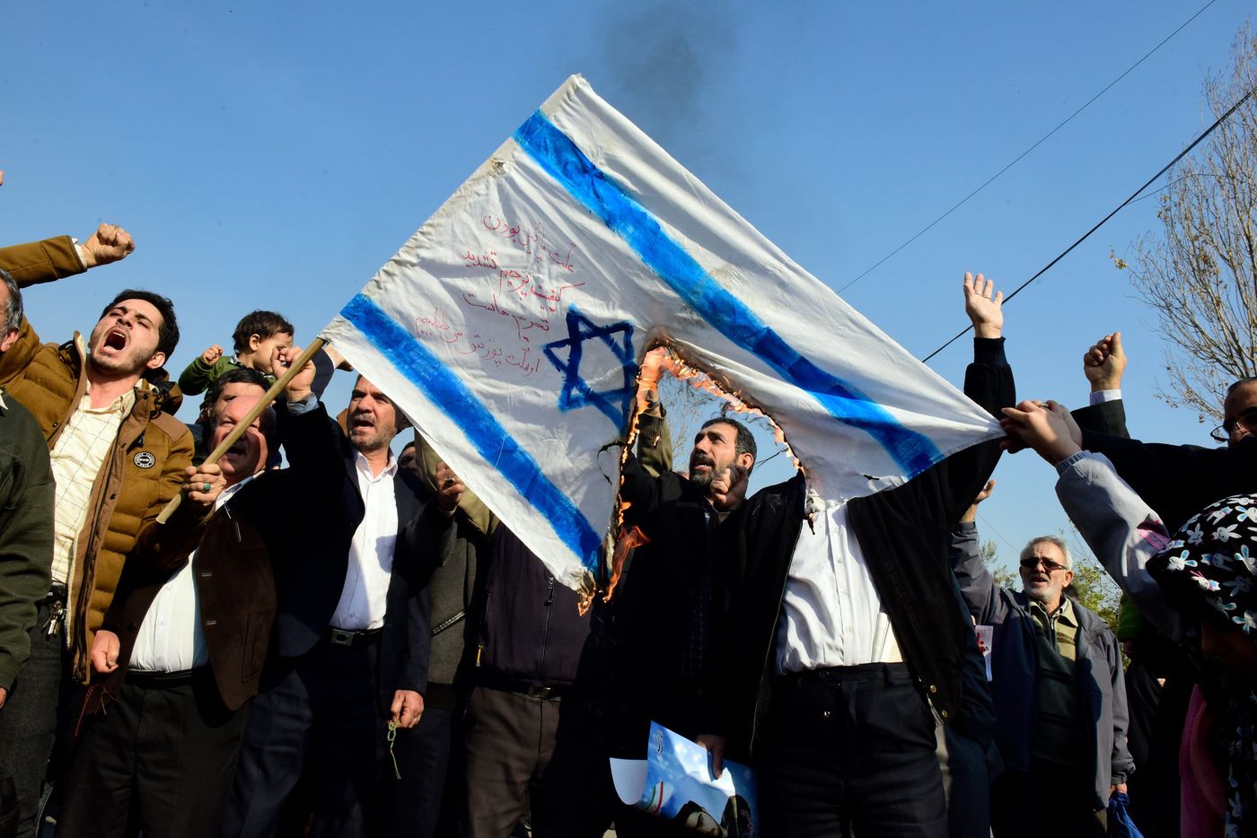 מאיימים בהשמדת יהודים – והעולם שותק | דעה