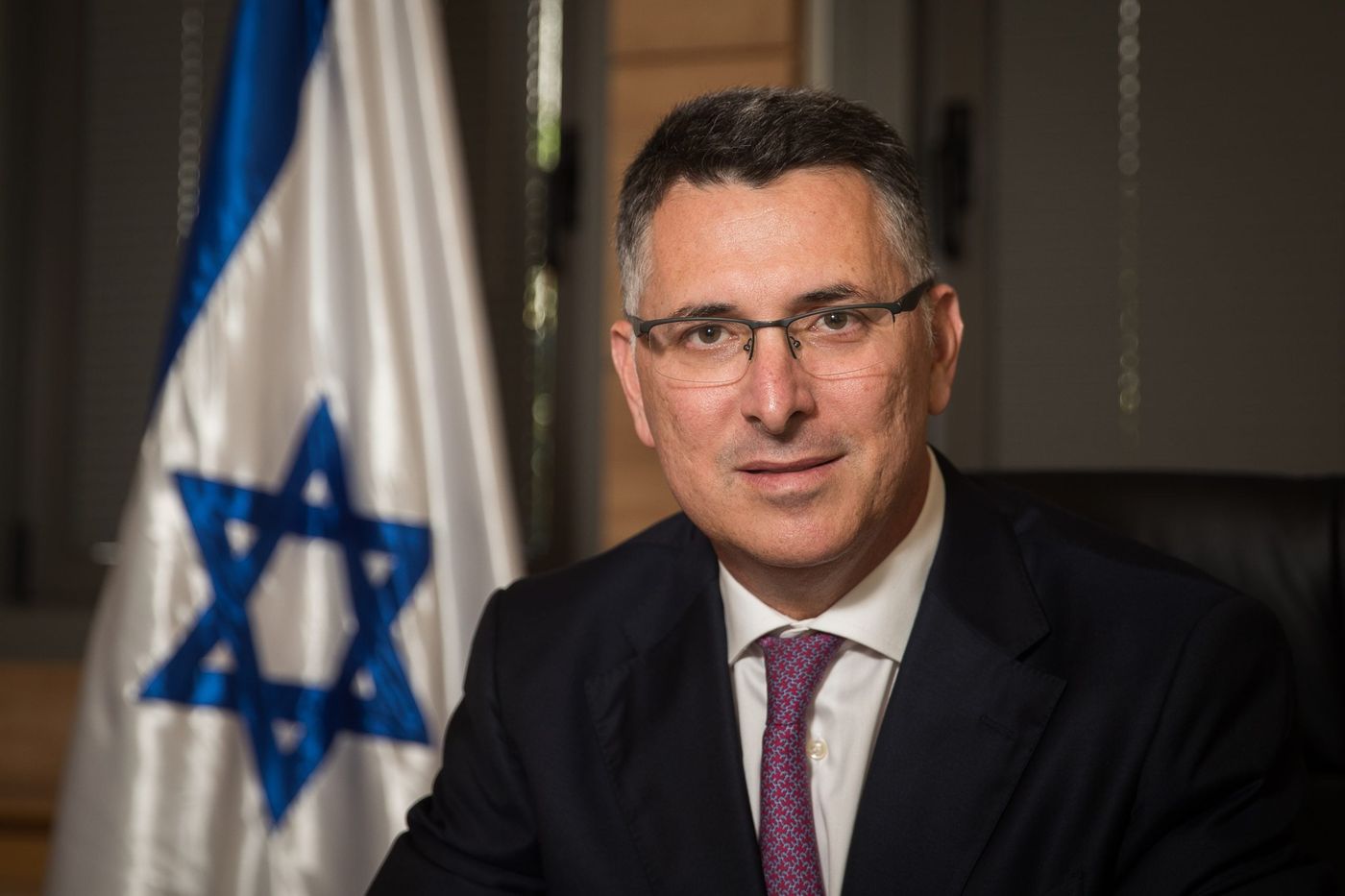 סער