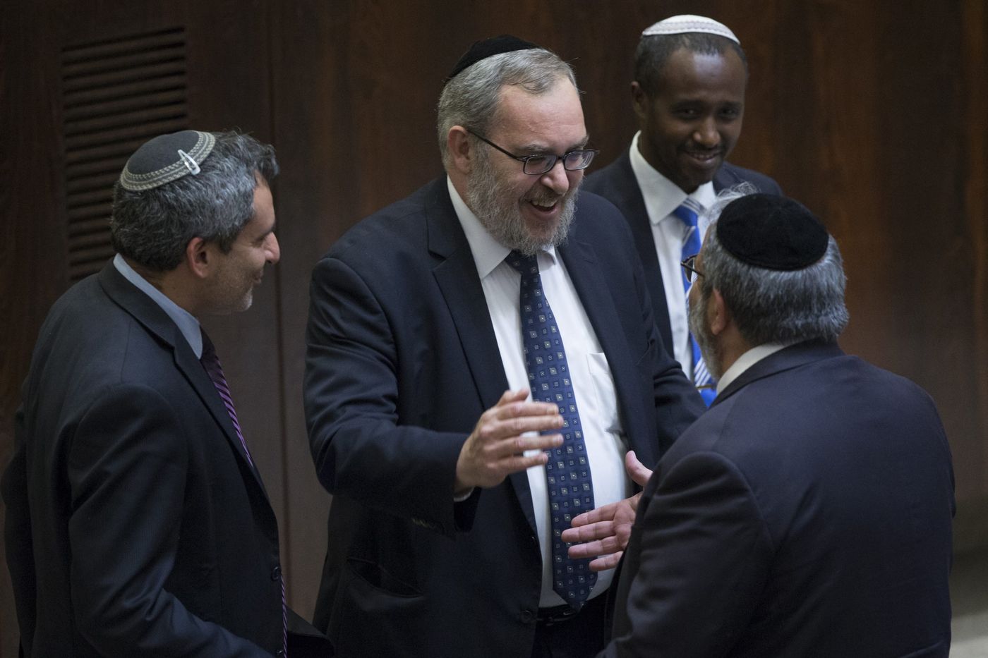 ניצחון שני לאופוזיציה: חוק של יעקב אשר זכה לרוב