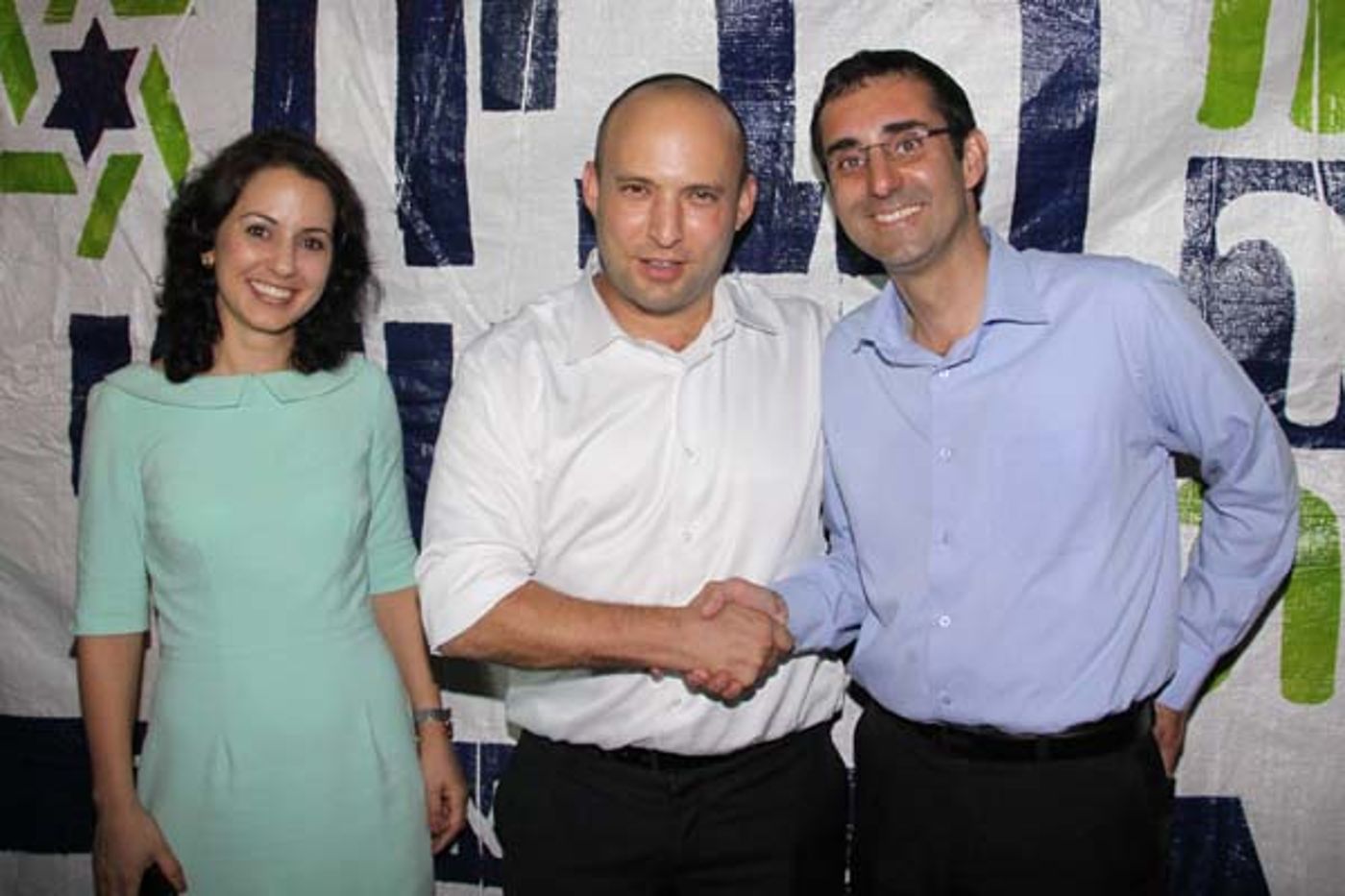 בנט ושי וזאן ב-2013 (מתוך מודיעין ניוז)