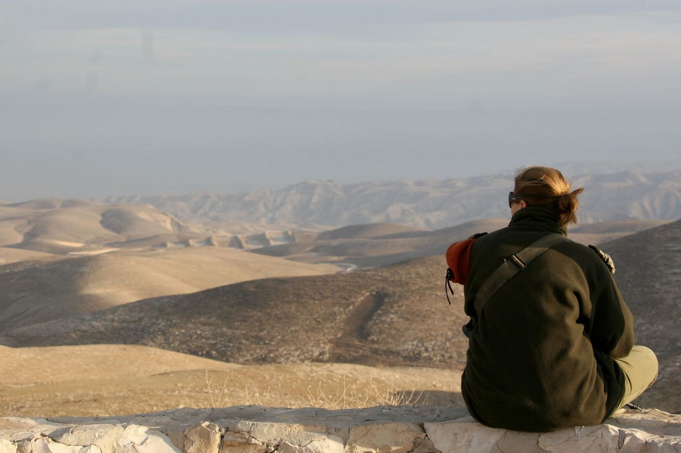 כתב אישום נגד ערבי: תקף חיילת שהמתינה לאוטובוס