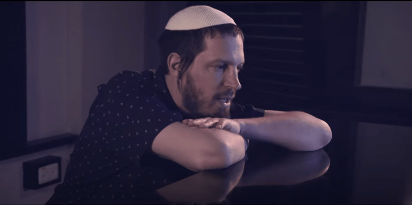 צפו: גדי פיינגולד בקליפ חדש מתוך הפרויקט המפתיע