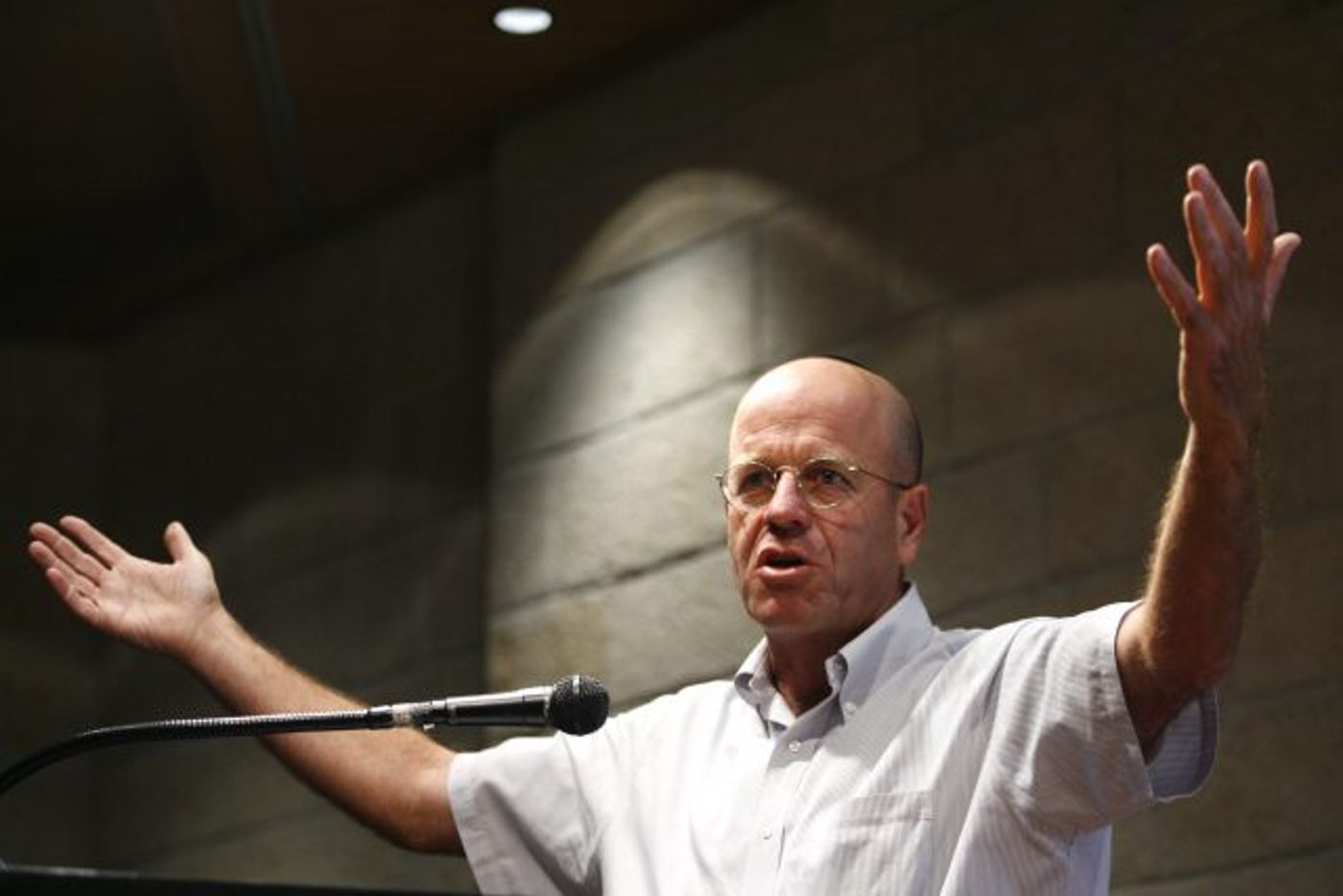 אברהם בורג, מיוזמי המכתב