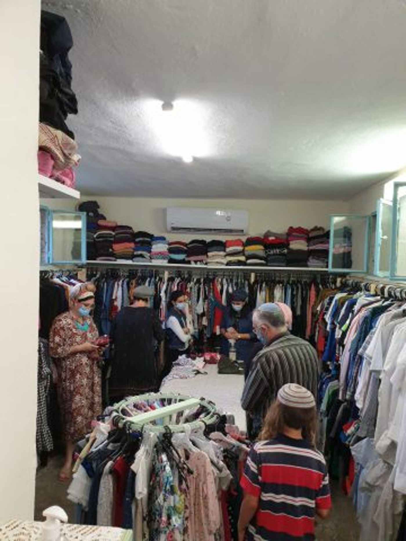 להרבות חסד: חנות יד שנייה חדשה לזכר רנה שנרב הי"ד