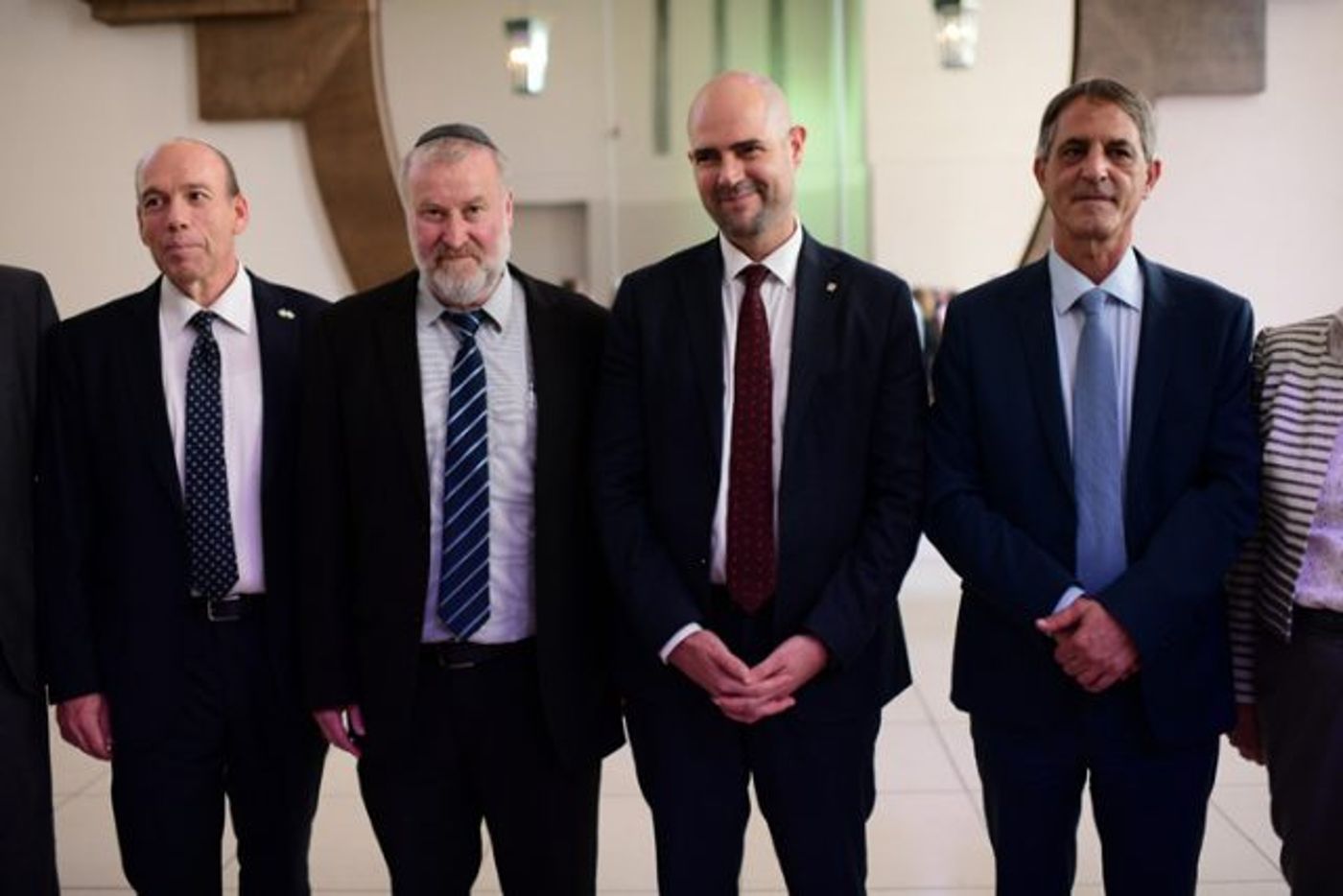 היועמ"ש מנדלבליט בתצלום משותף עם יו"ר לשכת עורכי הדין אבי חימי