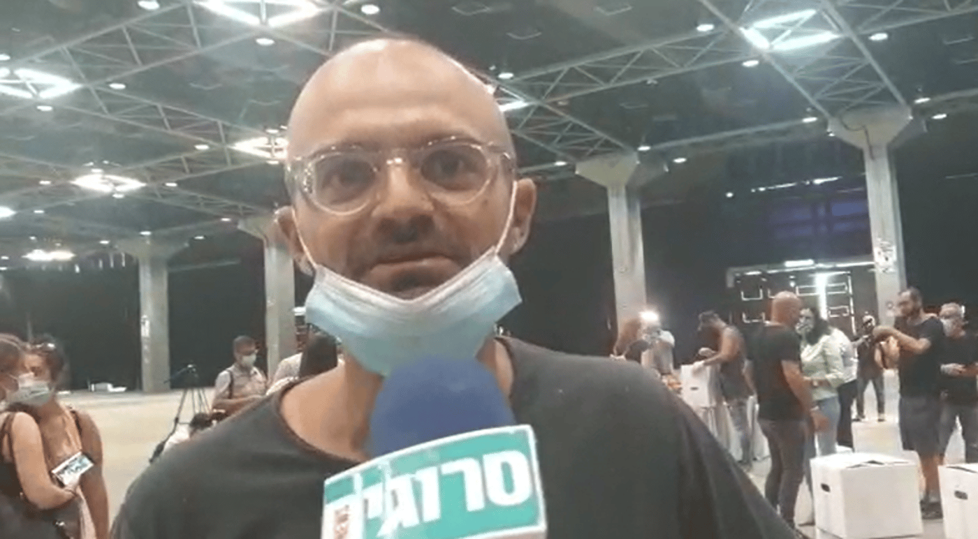 טל: "אמנים לא צריכים לצאת בהצהרות פוליטיות"