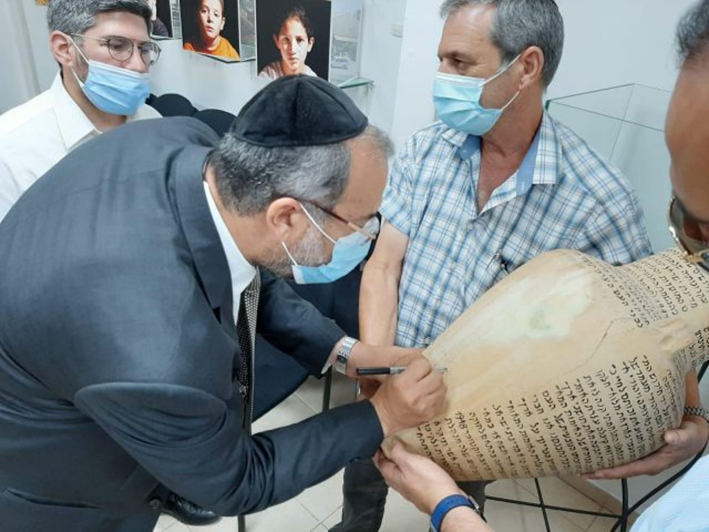 ינקלביץ' שוסטר ואביטן ציינו יחד 15 שנה לגירוש