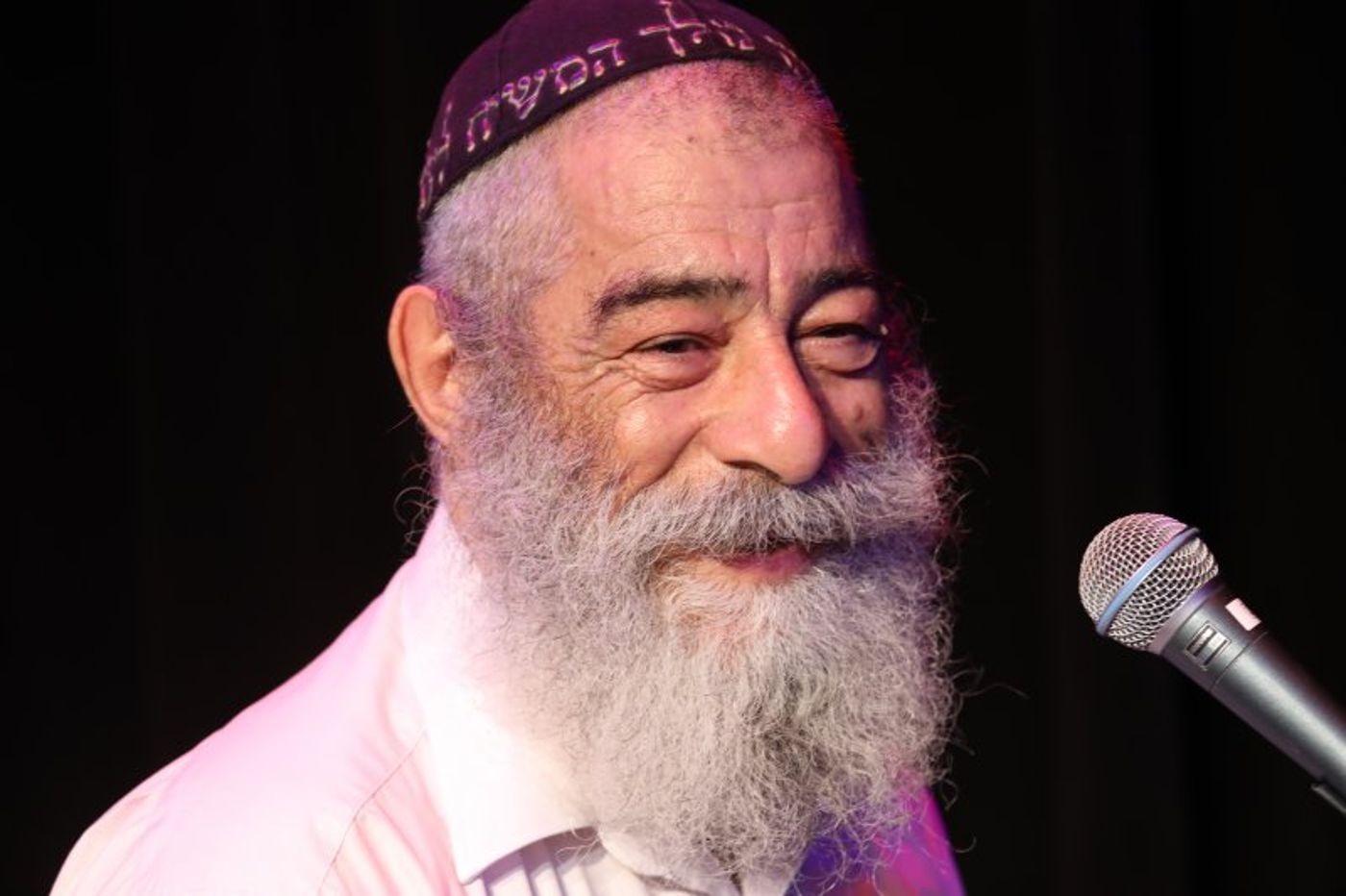"הוא היה אומר": אריאל זילבר משיק שיר חדש לאלול