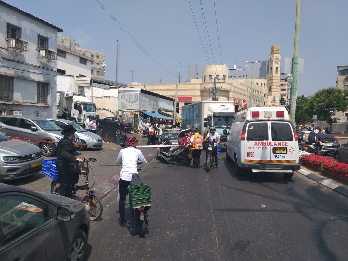 בת 80 נהרגה לאחר שנפגעה ממשאית בבני ברק