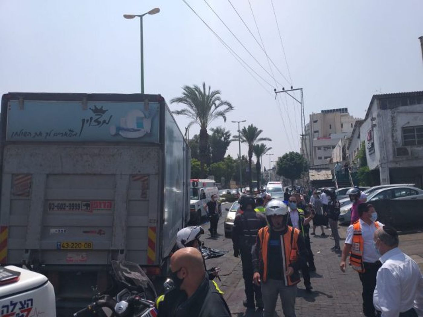 בת 80 נהרגה לאחר שנפגעה ממשאית בבני ברק