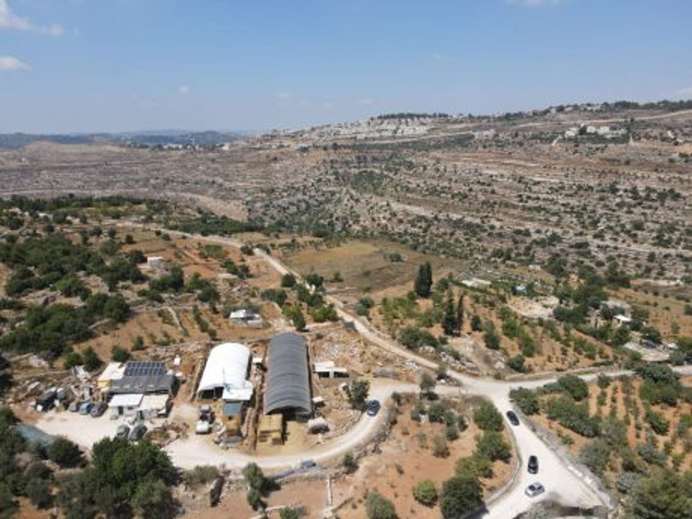 אמא של אורי אנסבכר הי"ד: "אני מדמיינת אותה למעלה מחייכת ומברכת אתכם"