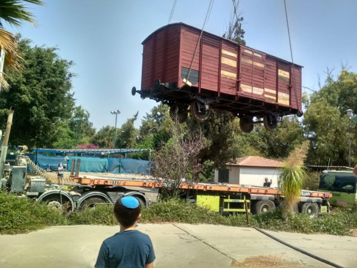 עדות היסטורית: קרון רכבת הועבר מגרמניה לישראל