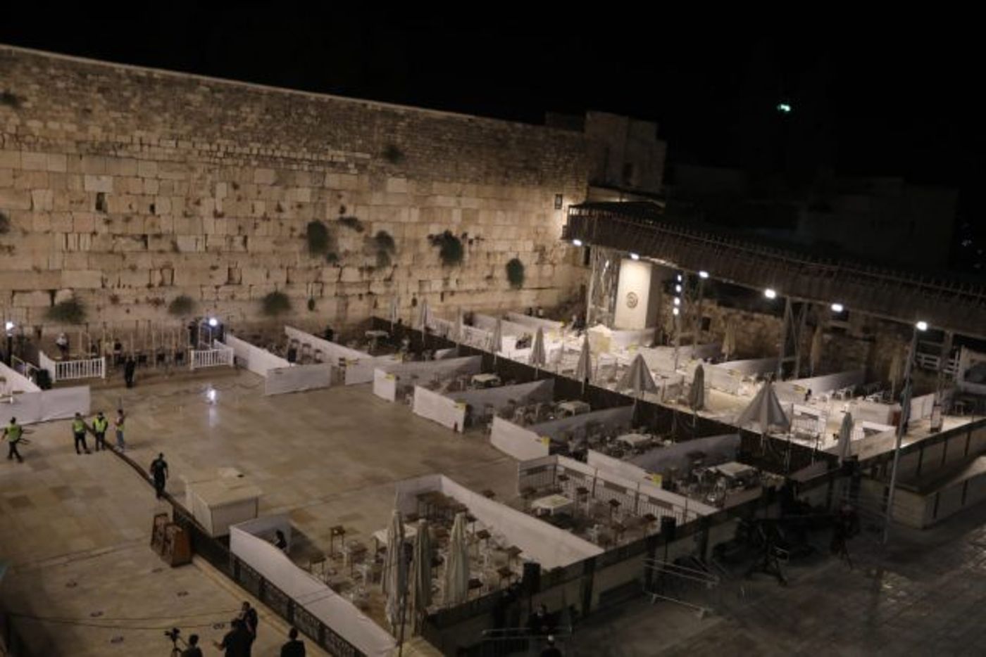 תיעוד: אלפים הפגינו בבלפור, עשרות בודדות בכותל