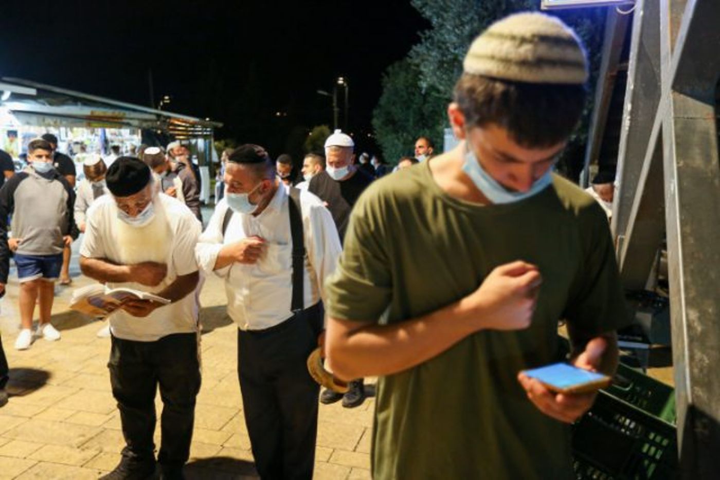 וידוי, אילוסטרציה. למצולמים אין קשר לנאמר בכתבה