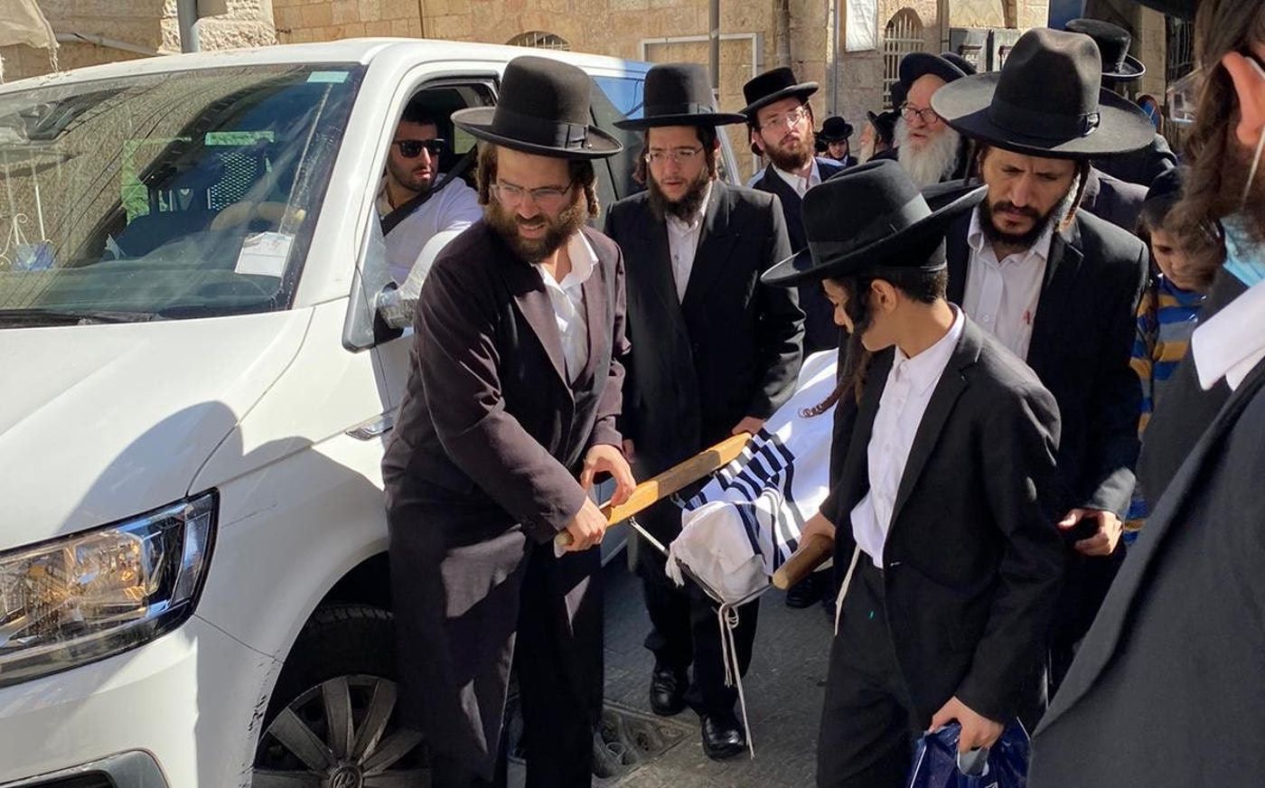 דרכי ירושלים אבלות: "המתמיד מזהרי חמה" ז"ל