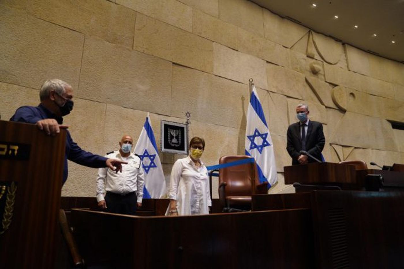 תחת איום בחירות: מושב הכנסת יפתח היום