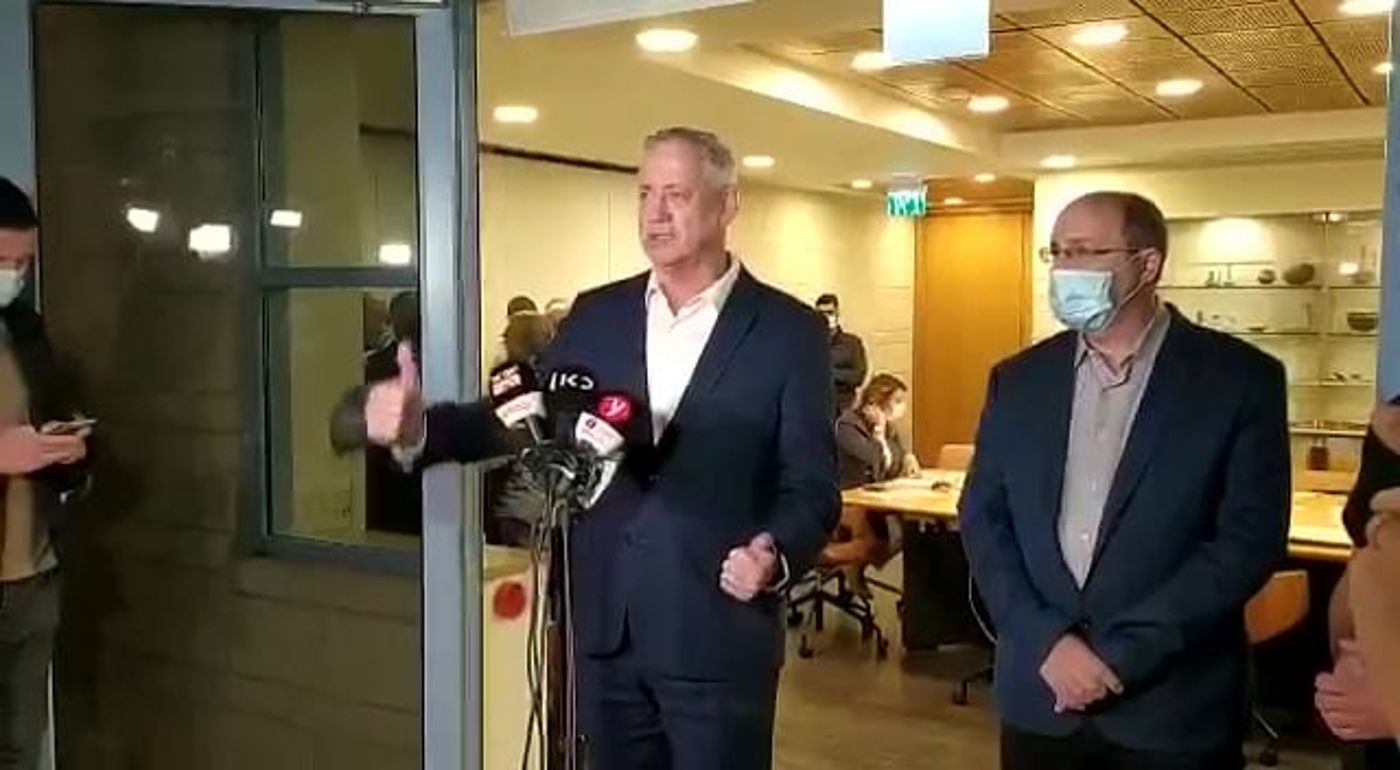 גנץ לסרוגים: מתקרבים לבחירות, הליכוד אשמים במצב