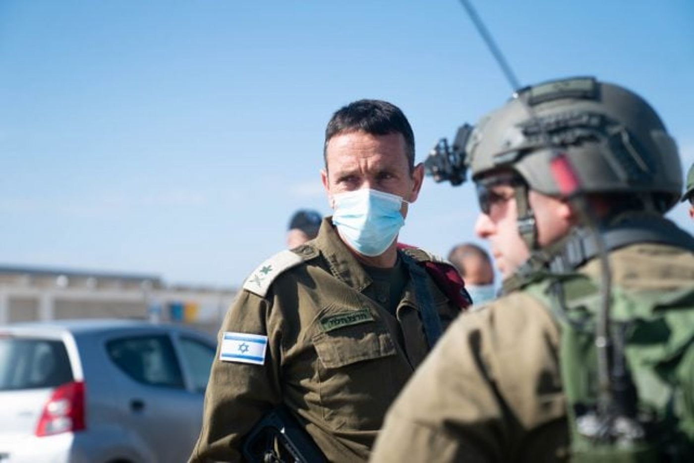 מפקד פיקוד דרום האלוף הרצי הלוי בתרגיל (דו"צ)
