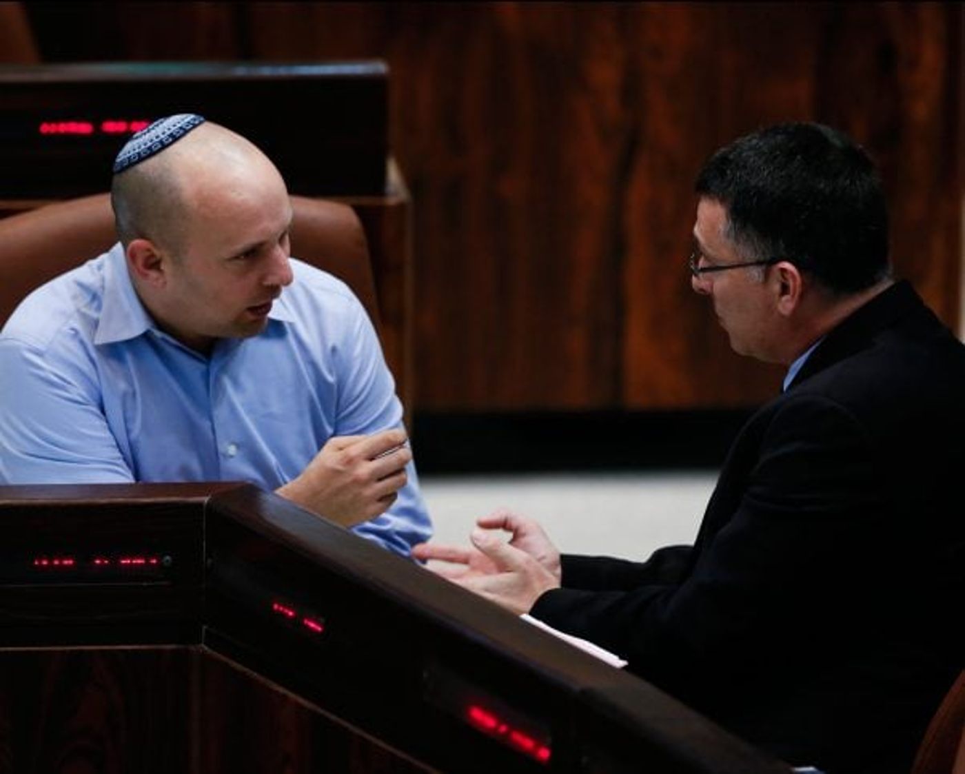 יכול להיות שדווקא בנט ירוויח מהמלך של סער?
