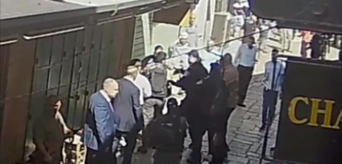 צפו: כך ערבי תקף יהודי בעיר העתיקה