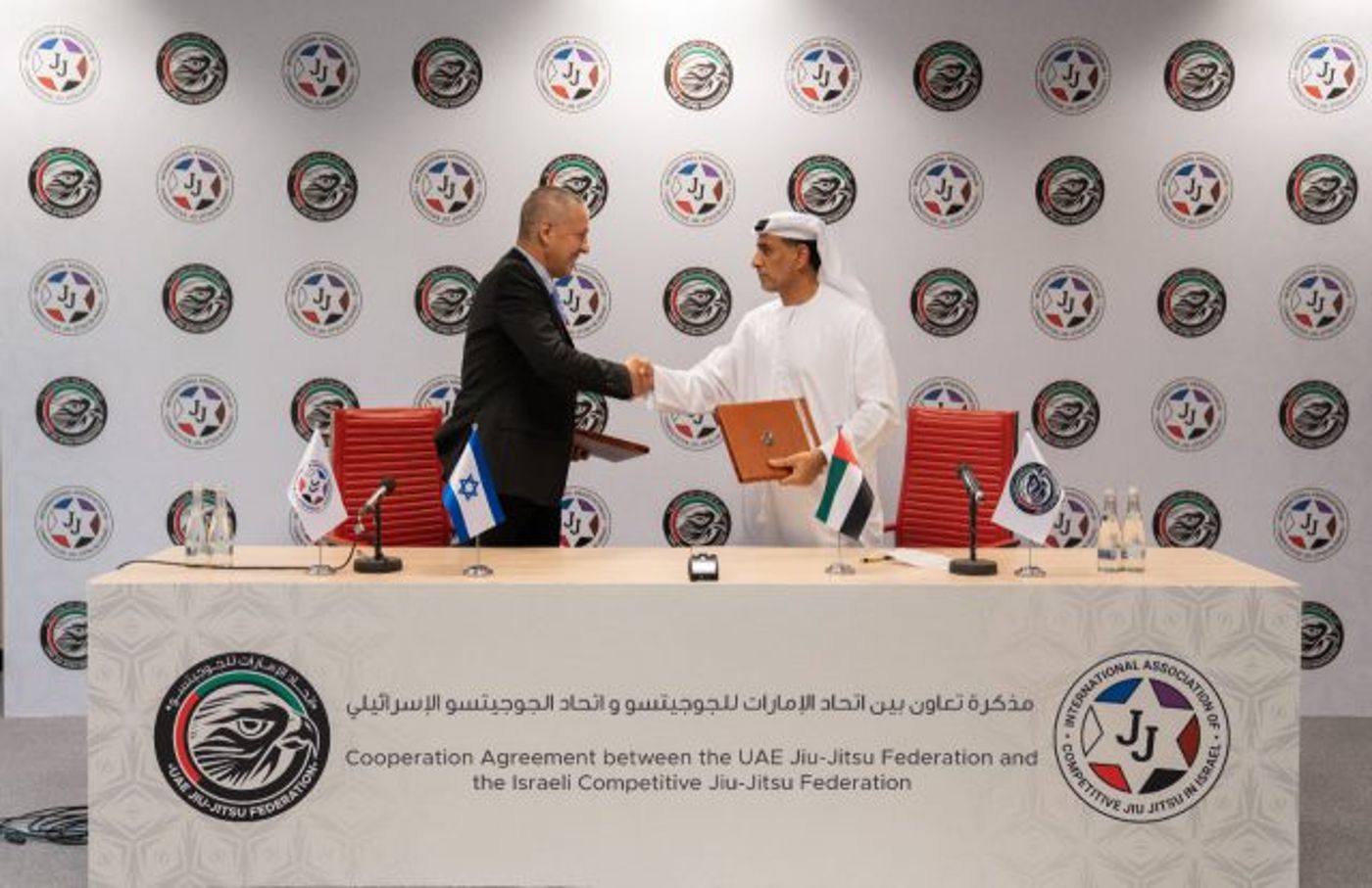 באדיבות UAEJJF איגוד הג'יו ג'יטסו באיחוד האמרויות