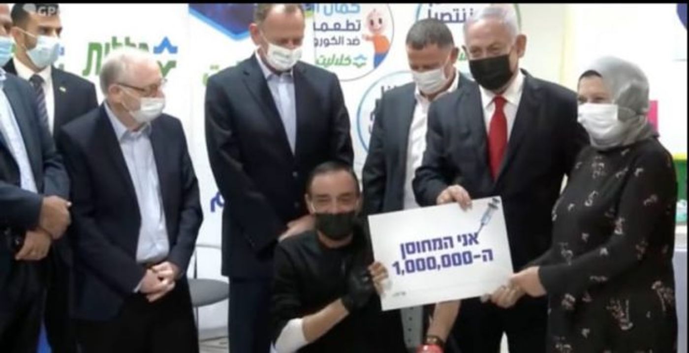 נתניהו עם המתחסן המיליון