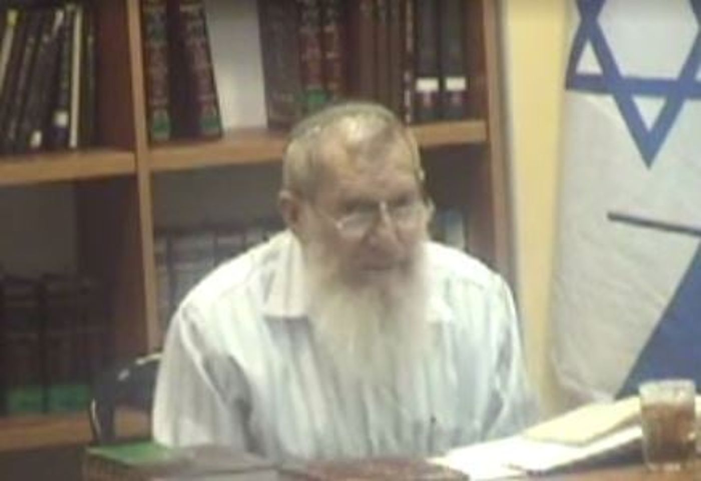 ברוך דיין האמת: נפטר אביו של הרב צבי קוסטינר